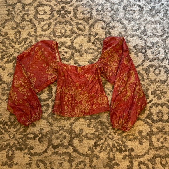 Kimchi Blue Dark Pink Puffy Sleeve Blouse - Picture 1 of 2